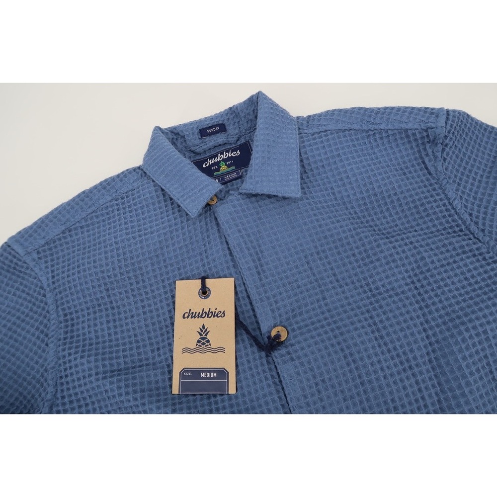 Chubbies Button Down Mens Medium Blue Waffle Weave Sunday Shirt Short Sleeve NEW